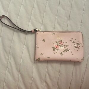 Brand New Authentic Coach Floral wristlet